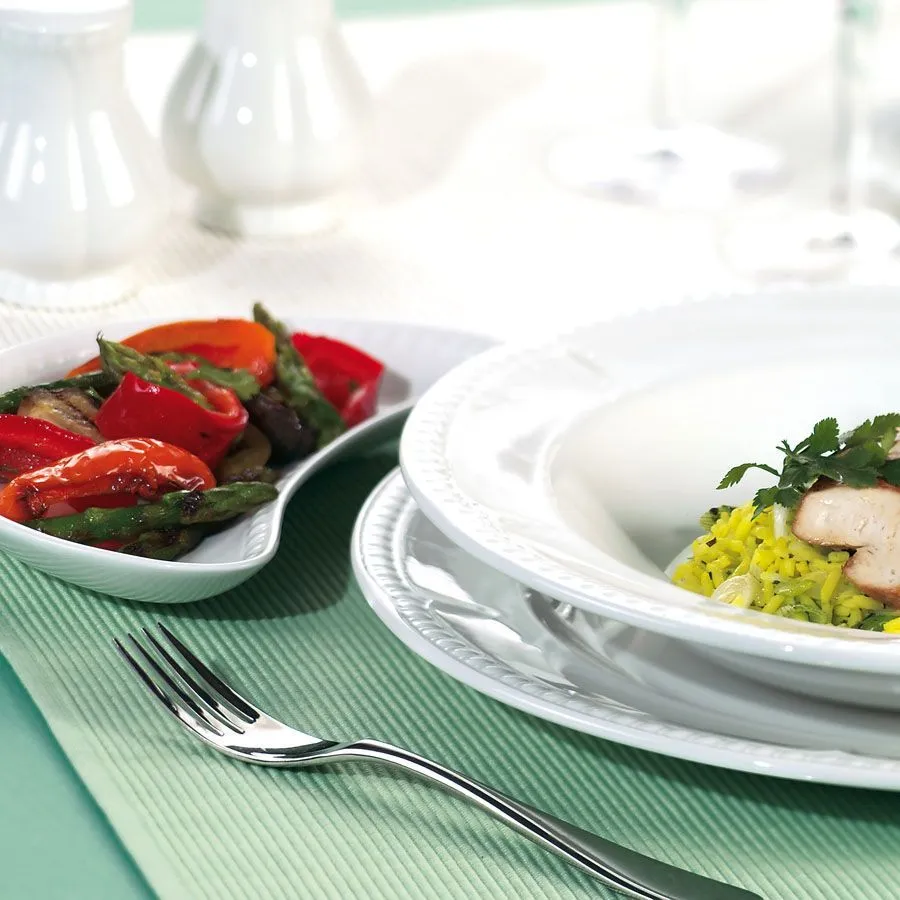 Churchill Buckingham Pasta Plate White 28cm (12 Pack) - BA300 4 Churchill Buckingham Pasta Plate White 28cm (12 Pack) - BA300 - Image 2