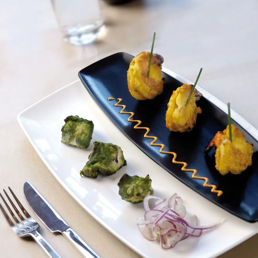 Steelite Neo Eight Rectangular Plate White 20.25 X 35.5cm (6 Pack) - B8114 4 Steelite Neo Eight Rectangular Plate White 20.25 X 35.5cm (6 Pack) - B8114 - Image 2